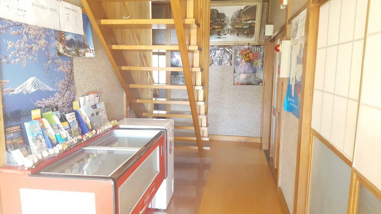 Готель Minshuku Iwaki Фудзі-Каваґутіко Екстер'єр фото
